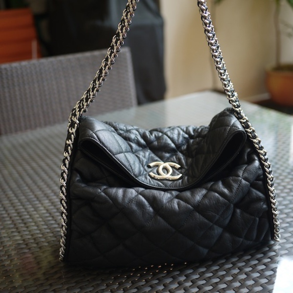 🖤❤️CHANEL Chain Around Lamb Quilted luxury hobo tote bag